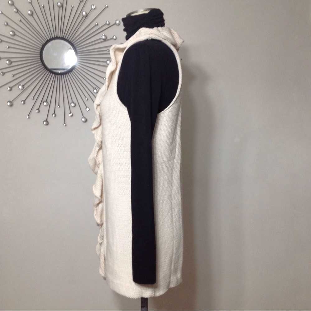 Caravan Ruffle Front Sweater Vest - Picture 2 of 8